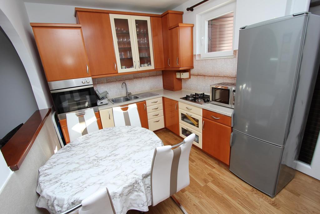 Apartment Ilinovic Rovinj Exterior photo